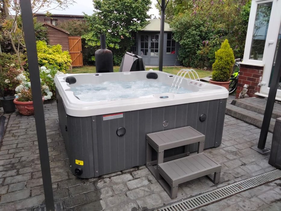 Orca Leisure Heartboro 6 Person Hot Tub